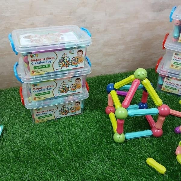 Magnetic STEM Toy